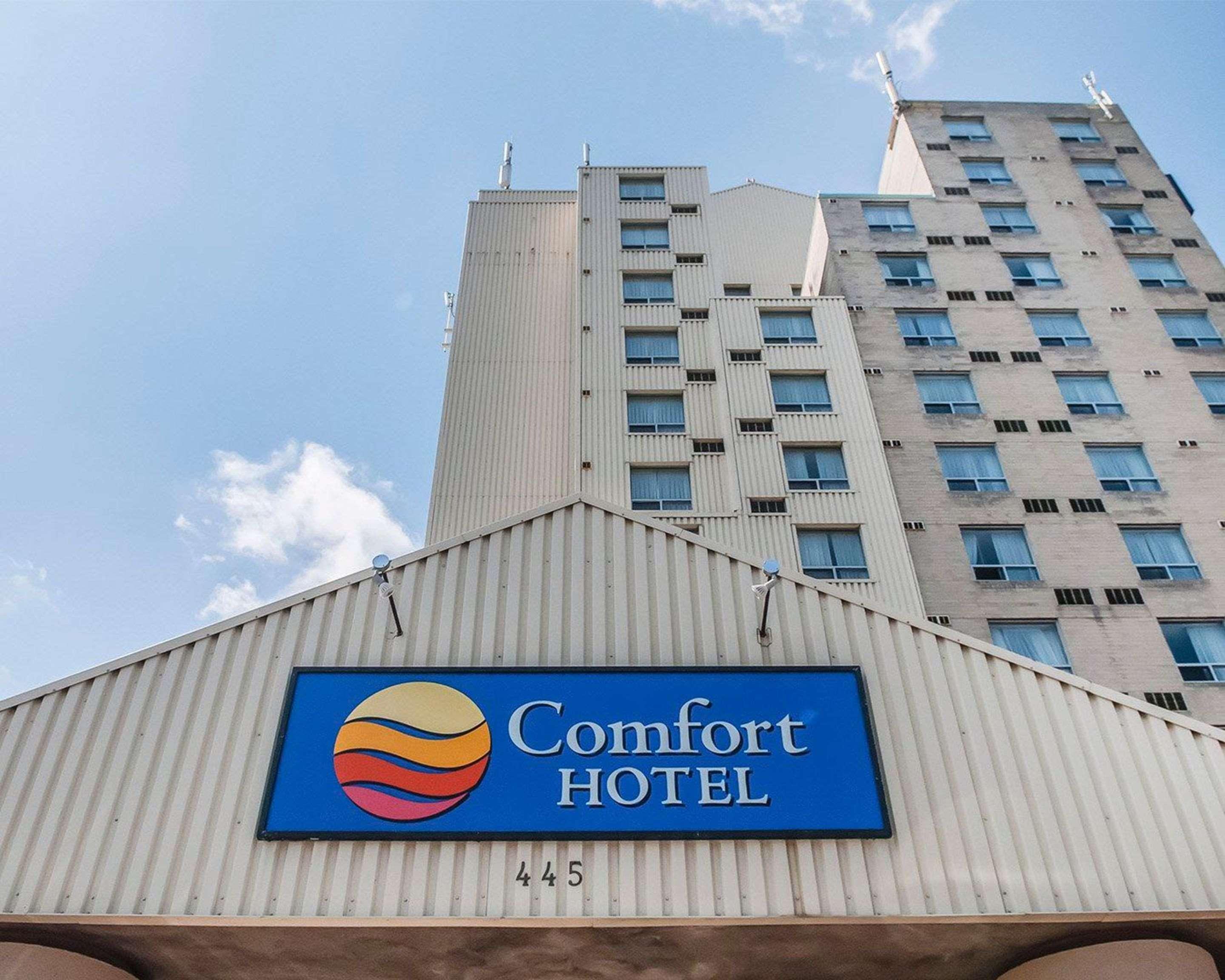 Comfort Hotel Airport North Toronto Buitenkant foto